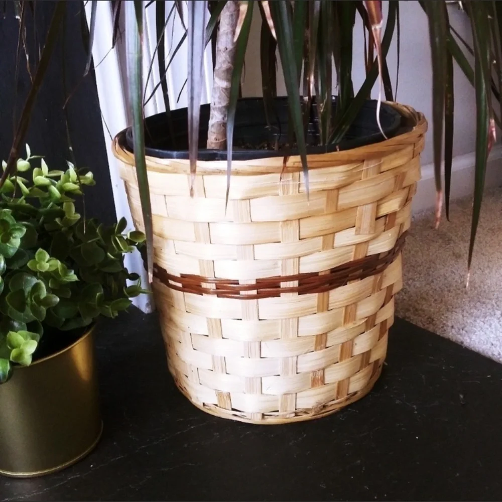 Woven‎ rattan planter basket two tones boho or waste basket trash home decor